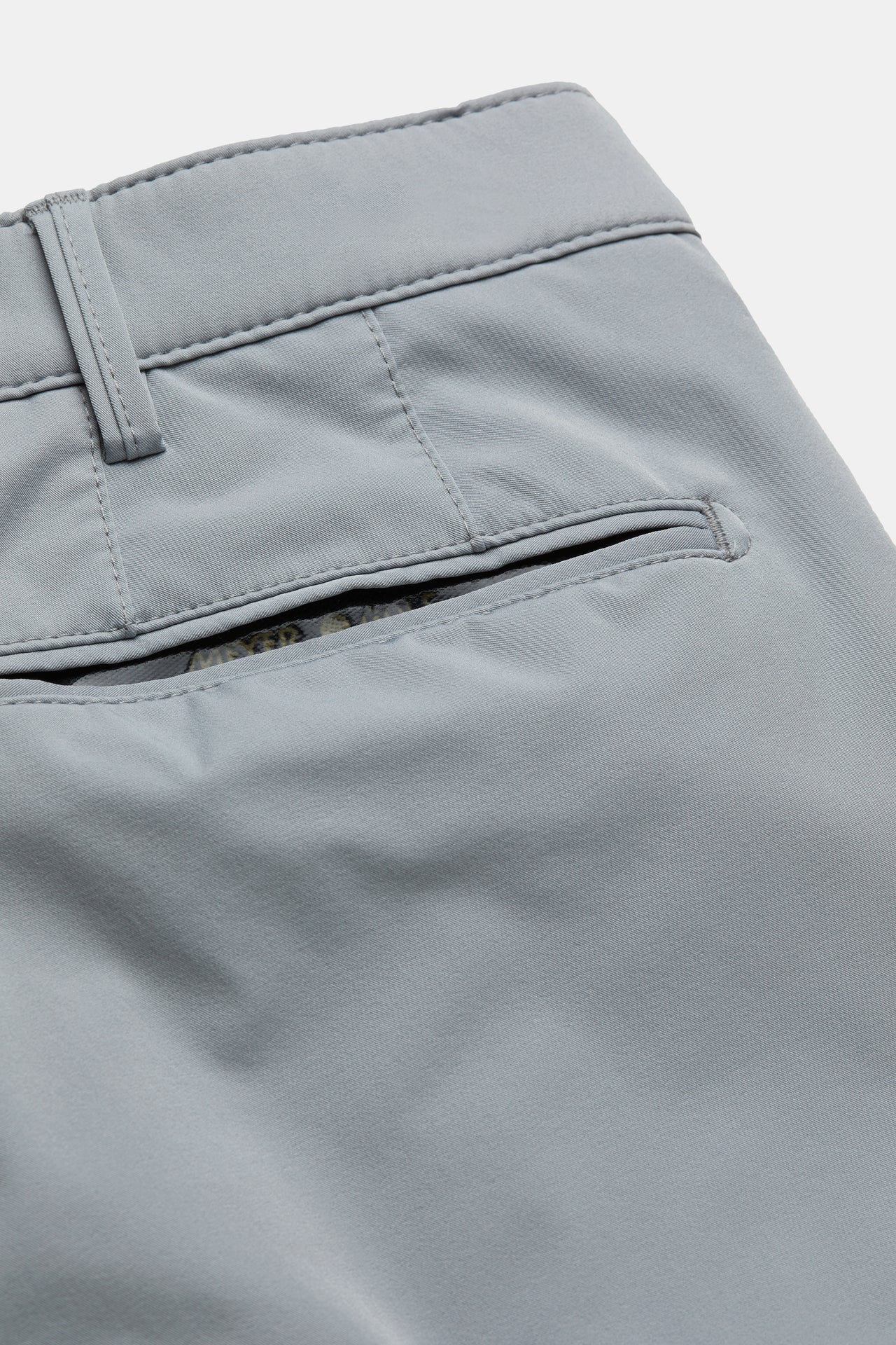 B-St. Andrews 1-8070 GOLF • SHORT