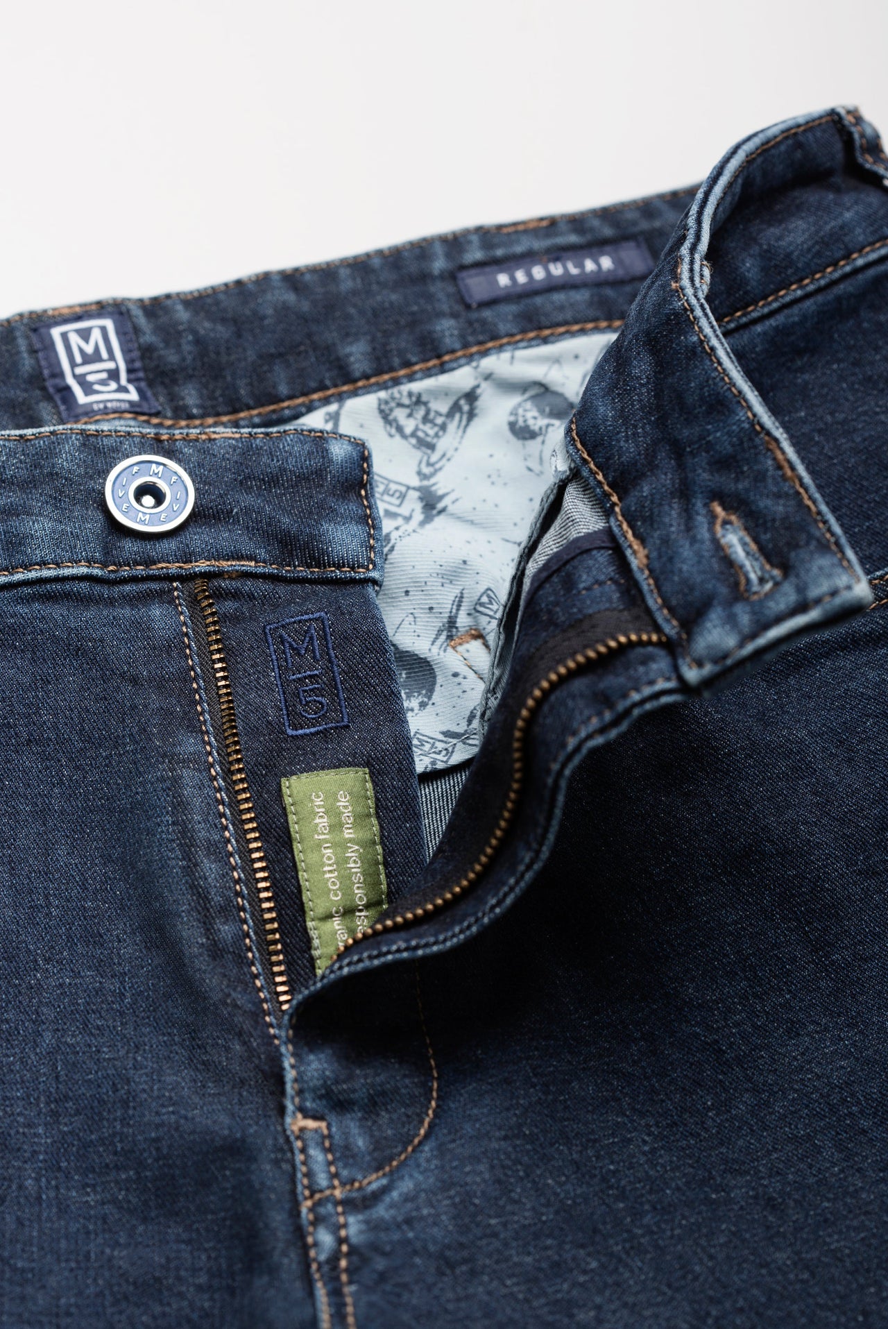 REGULAR 9-6258 PERFORMANCE DENIM