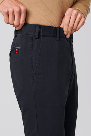 Oslo 9-3001 FLEX  CHINO ∙ FAIR